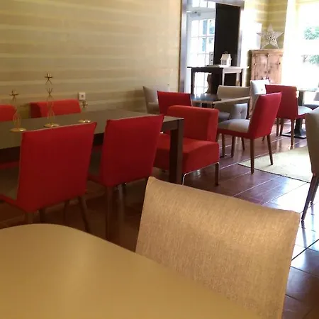 Hotel Finest Hotel-suiten 4*