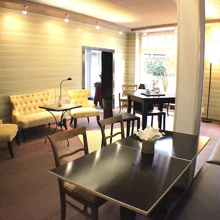 Finest Hotel-suiten Hotel 4*